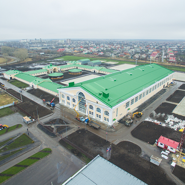 Фотосопровождение строительства конно-спортивной школы в Курске